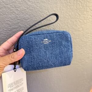 Coach CAP97 Pouch Wristlet denim/Silver/Indigo